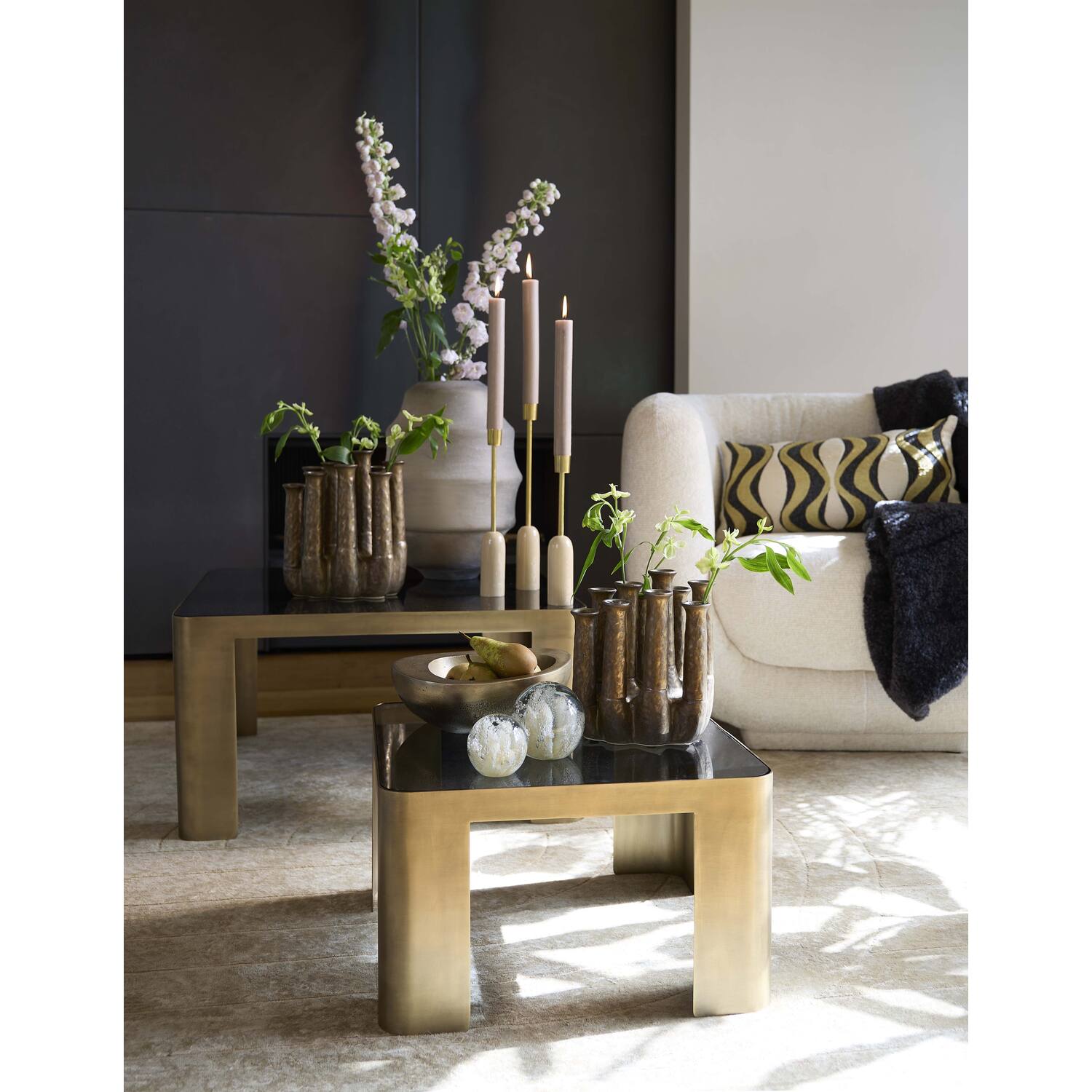 Coffee table S/2 50x50x30+75x75x40 cm OXE ant. br+smoked gl.