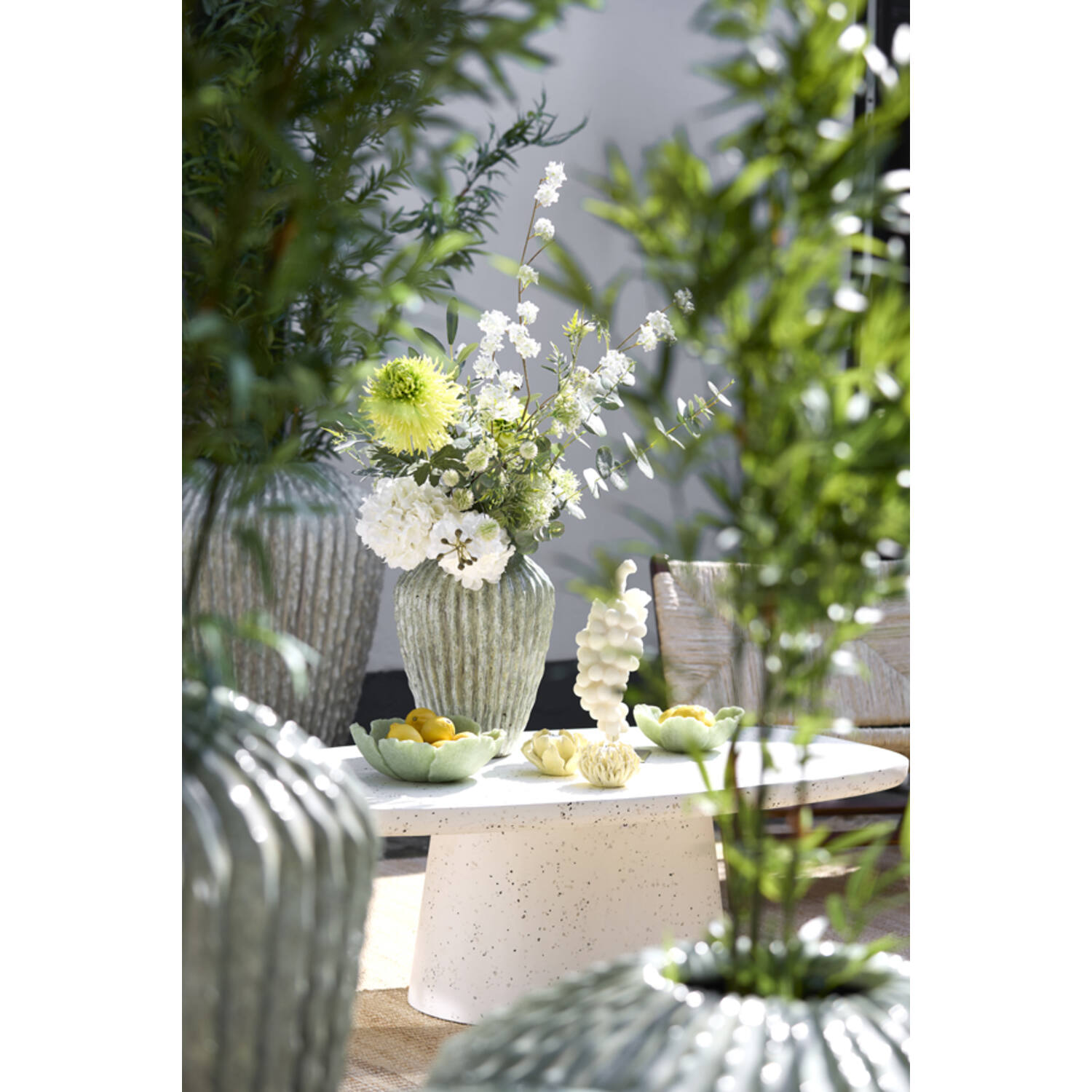 Coffee table 120x70x42 cm HAMURA terrazzo white