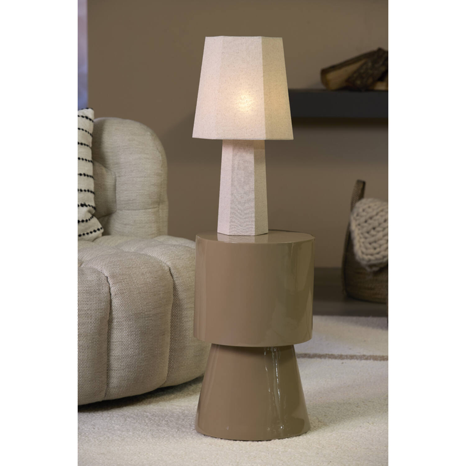 Side table Ø30x49 cm NYSA shiny sand