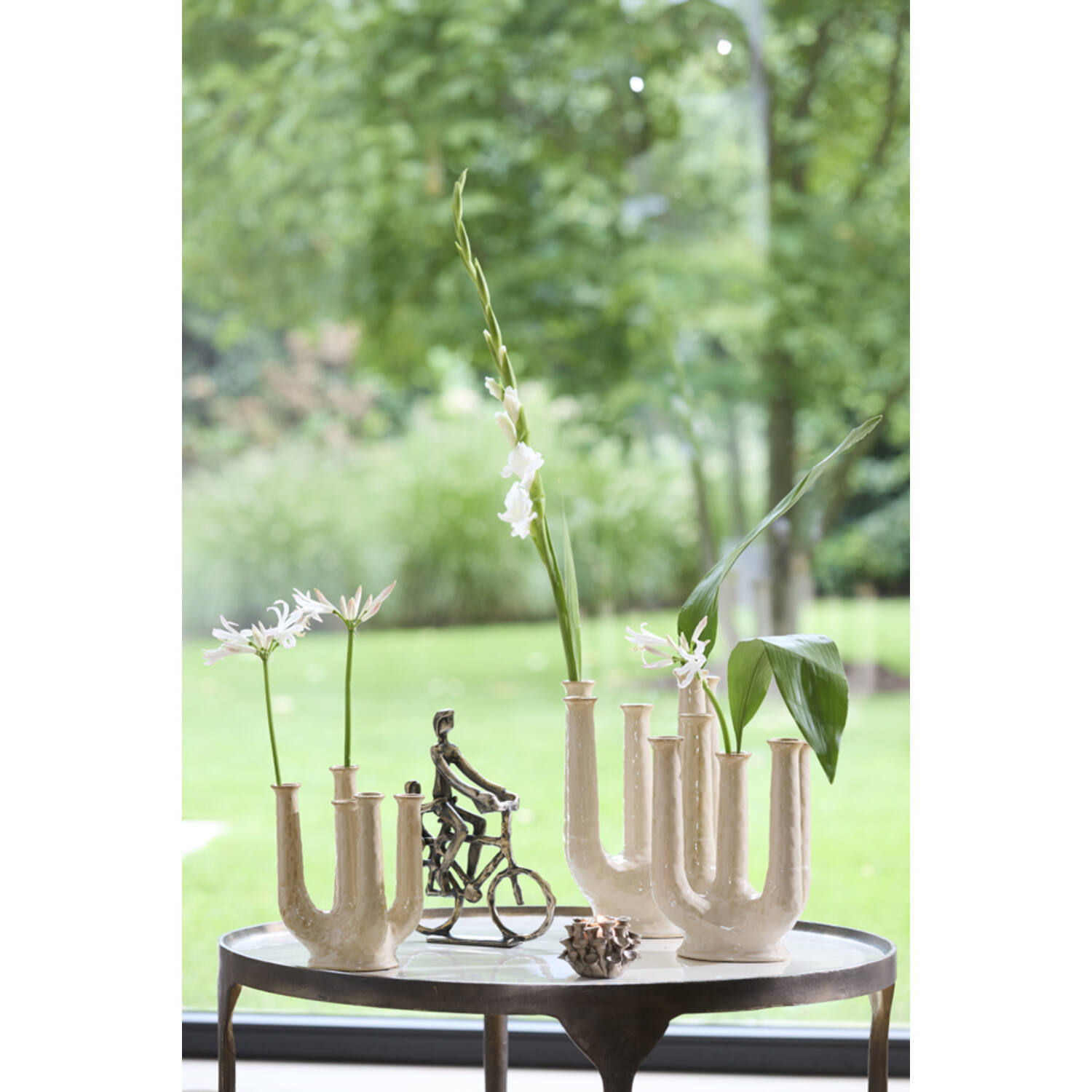 Vase deco 24x18x36 cm LEONJO ceramics sand-beige