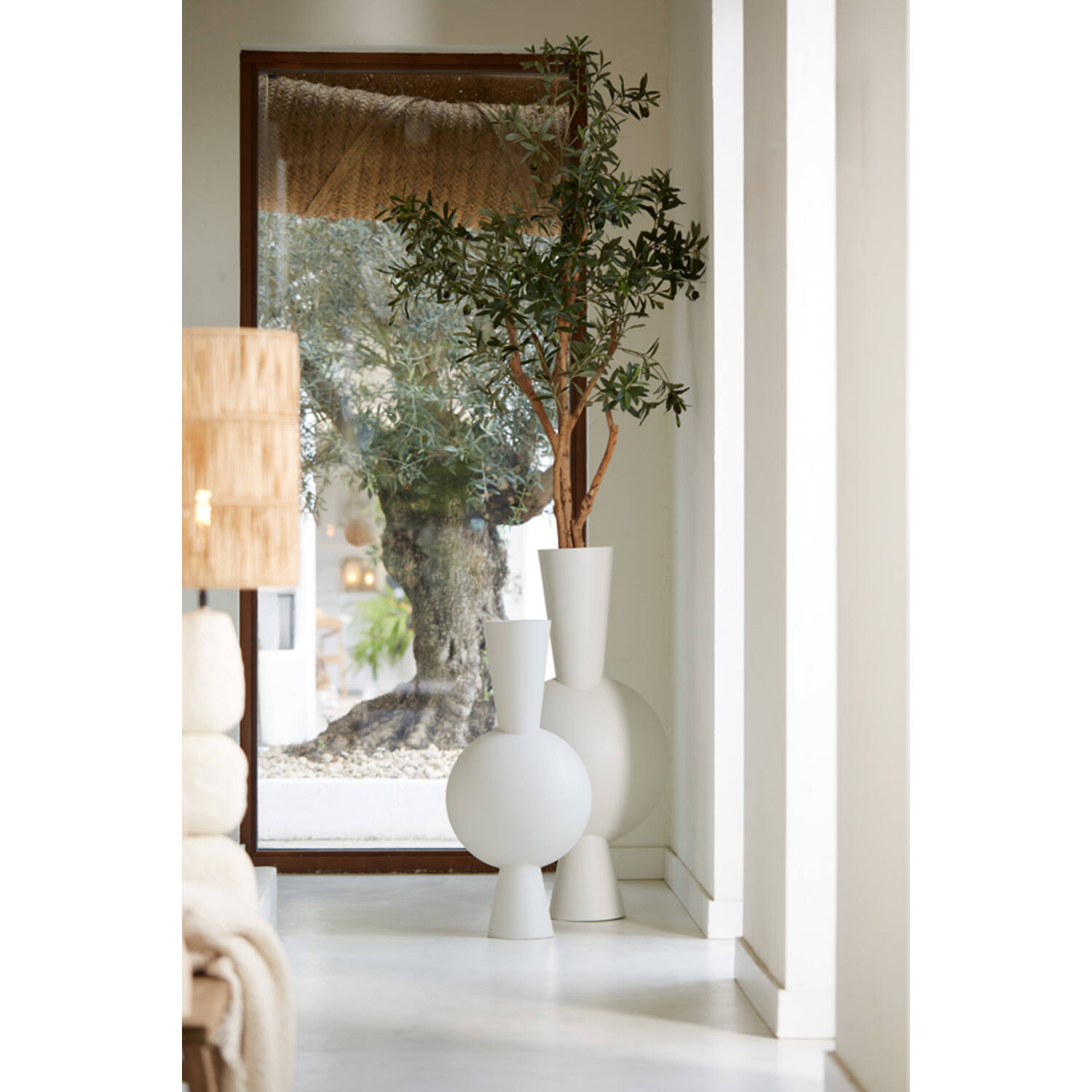 Vaas deco 47x26x100 cm KAVANDU crème