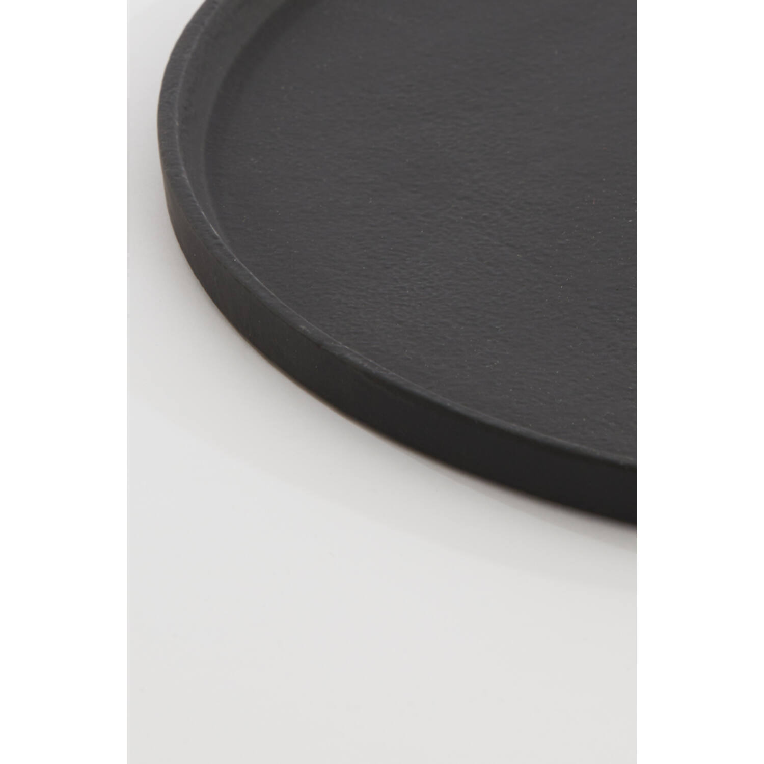 Dish Ø60x1,5 cm MAES black