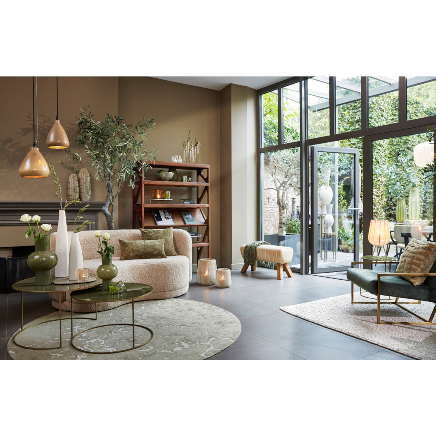 Kast open 120x40x160 cm YUKI acacia hout donker bruin