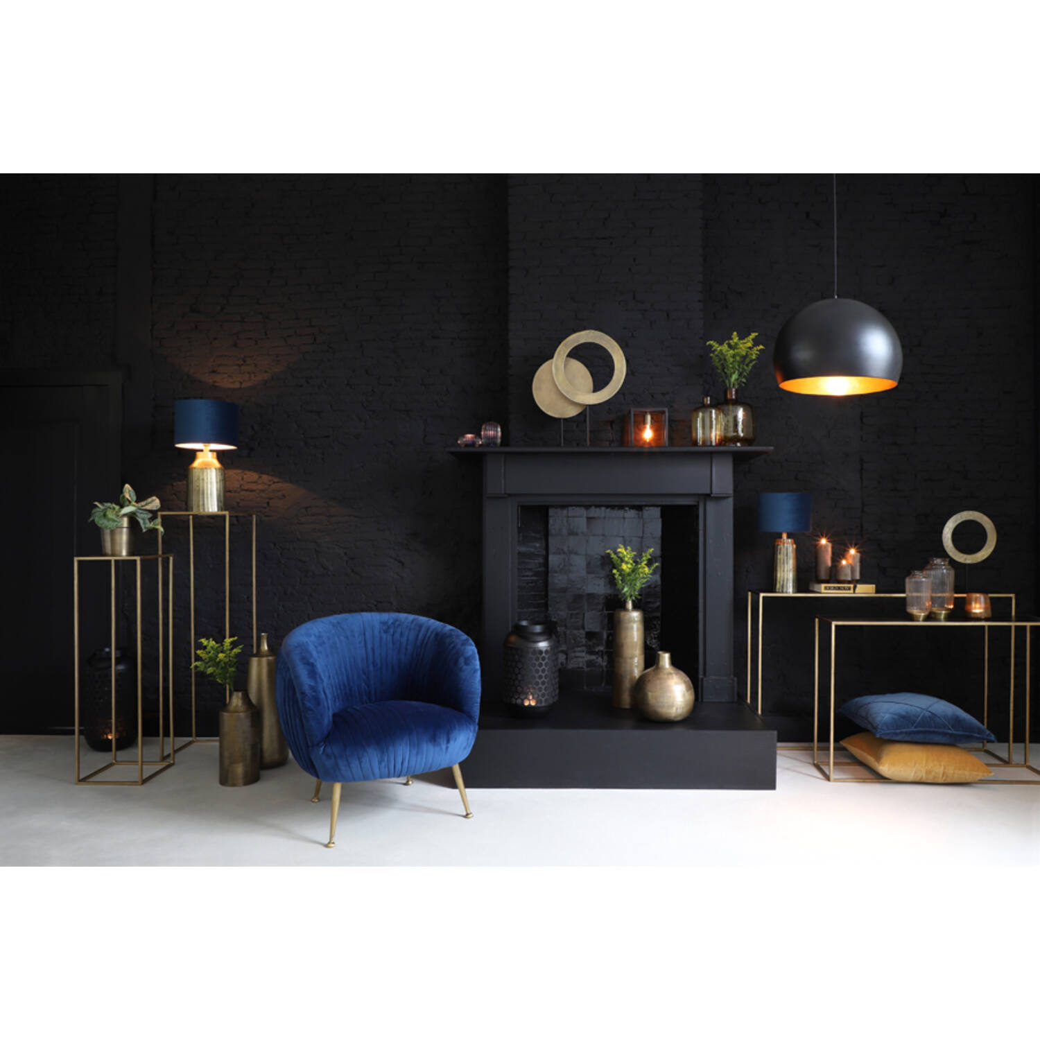 Ornament on base 35x10x56 cm WAIWO raw ant bronze-matt black