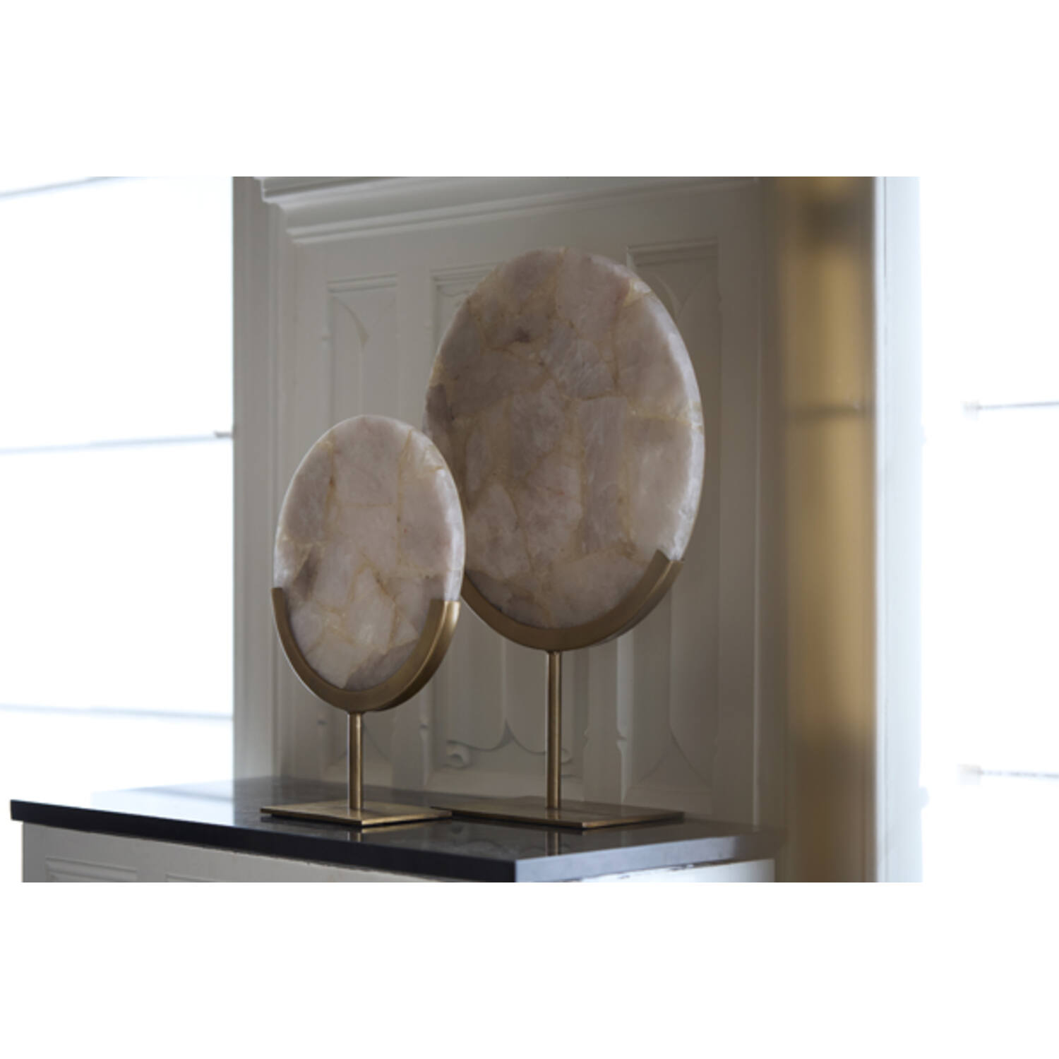 Ornament on base 25x10x35 cm GOUYA grey agate+antique bronze