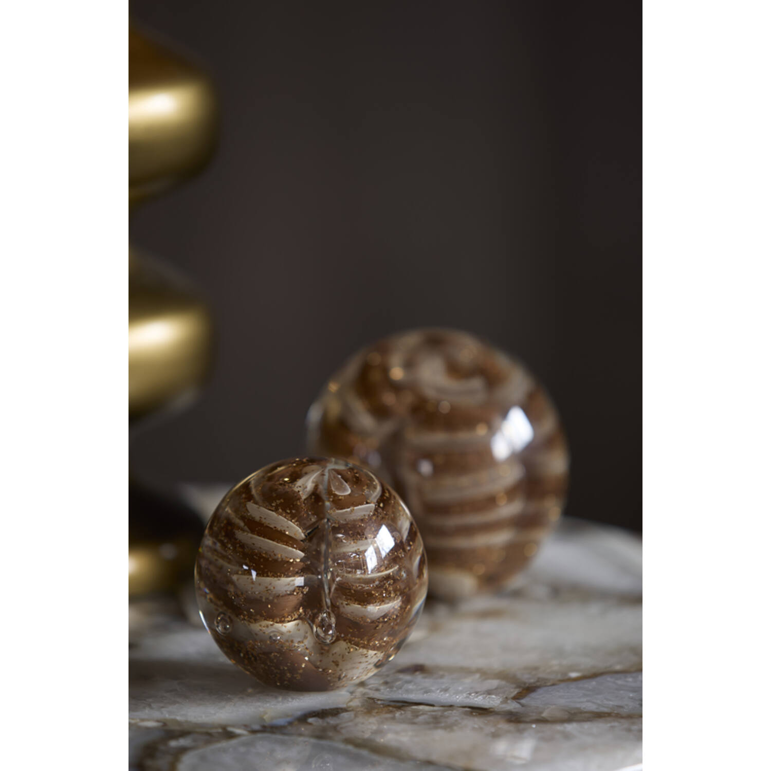 Ornament Ø8x8 cm SAEL glass brown+cream+glitter
