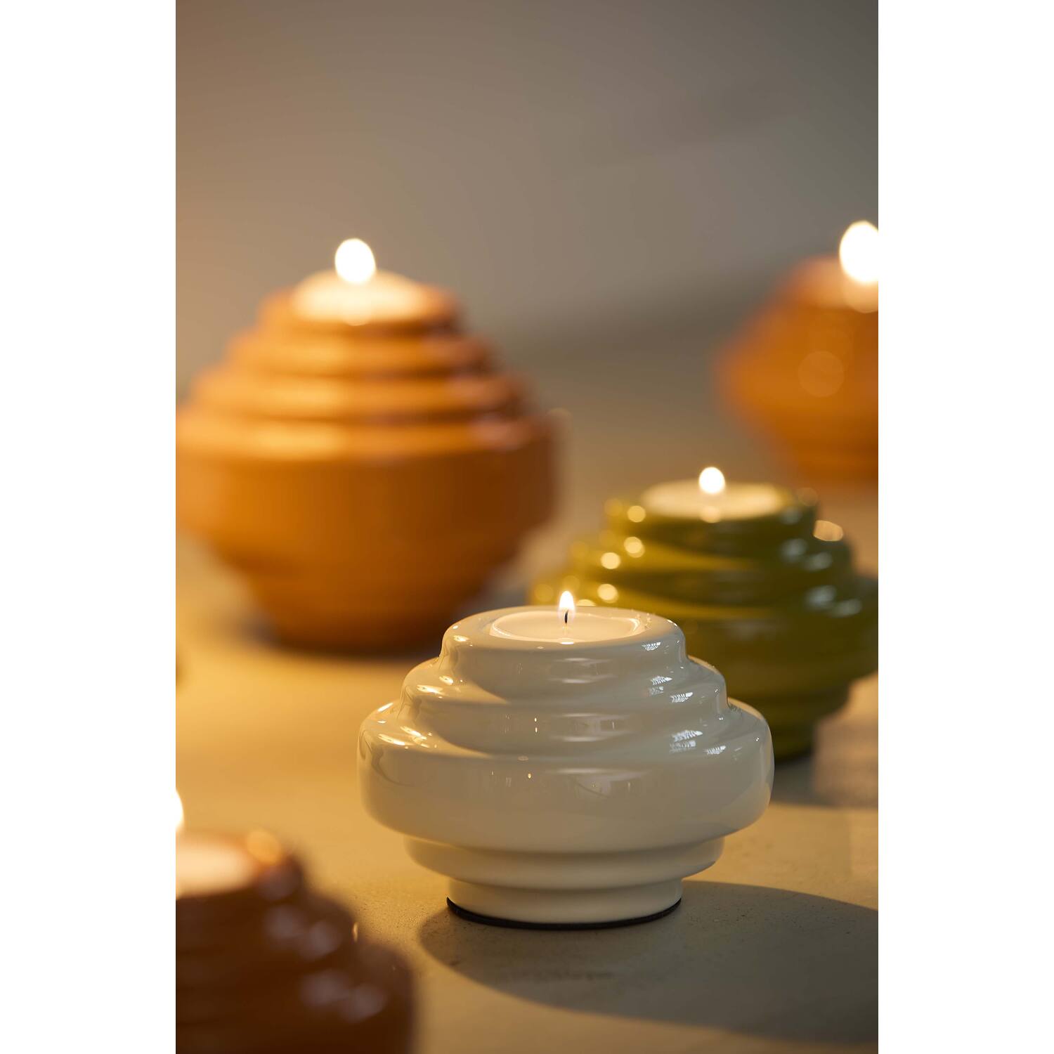 Tealight Ø11x7,5 cm WANHATI shiny cream