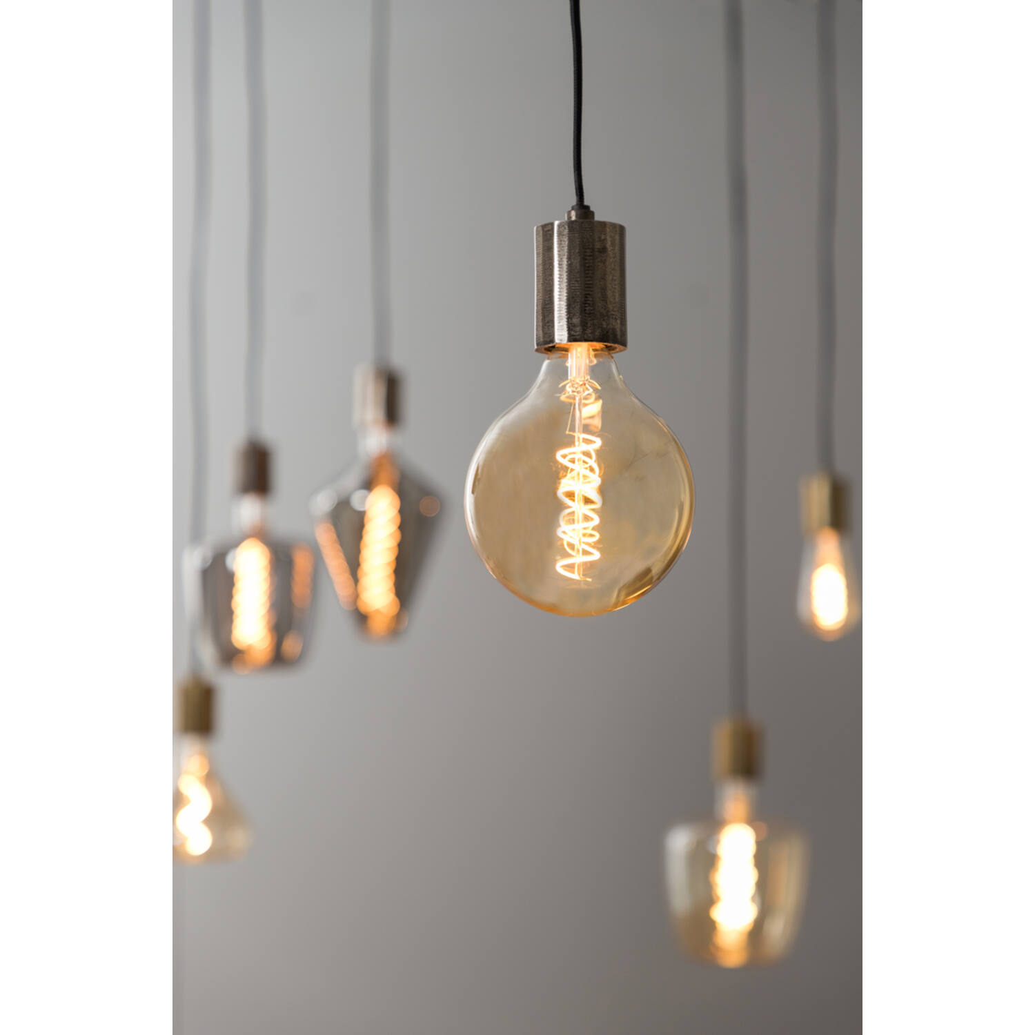 Deco LED globe Ø12,5x17,5 cm LIGHT 4W amber E27 dimbaar