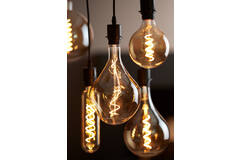 Deco LED globe Ø12,5x17,5 cm LIGHT 4W amber E27 dimbaar